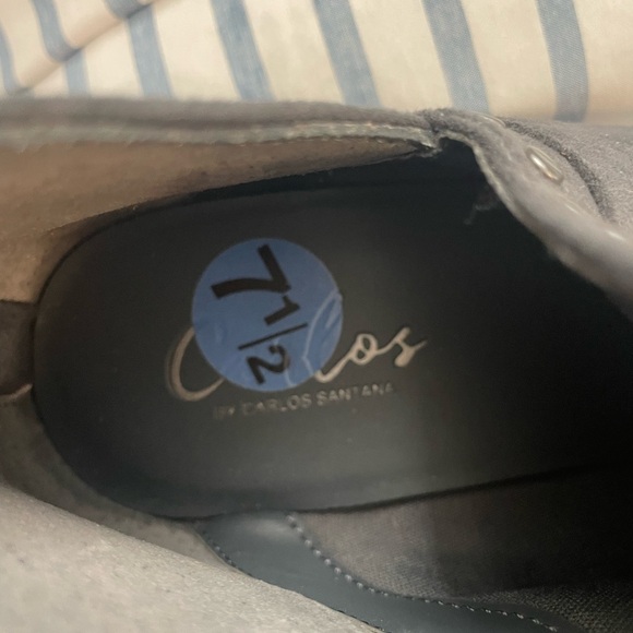 Suede, studded slate blue ankle boot with zipper closure. Size 7.5 GUC - Picture 7 of 8